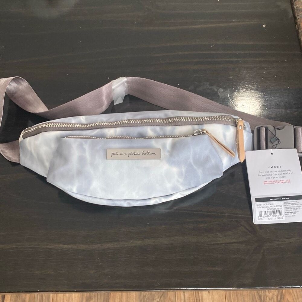 Petunia pickle bottom Belt bag